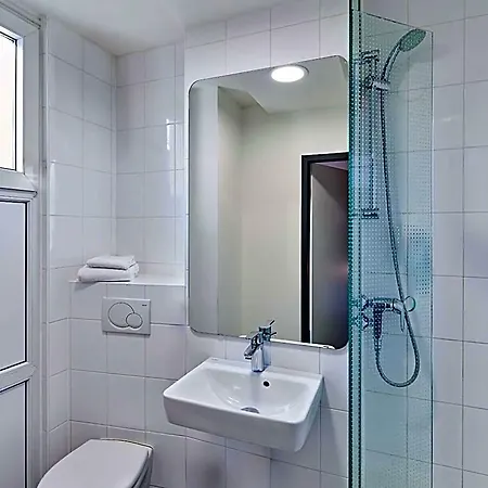 Bonn-city מלון 3*